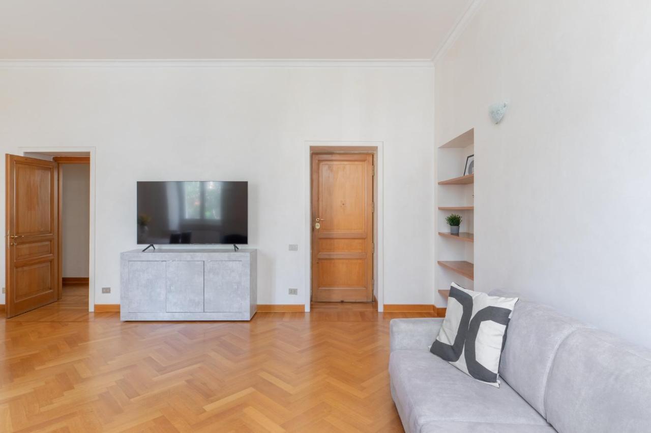 Iflat Synagogue At Your Feet Apartment Rom