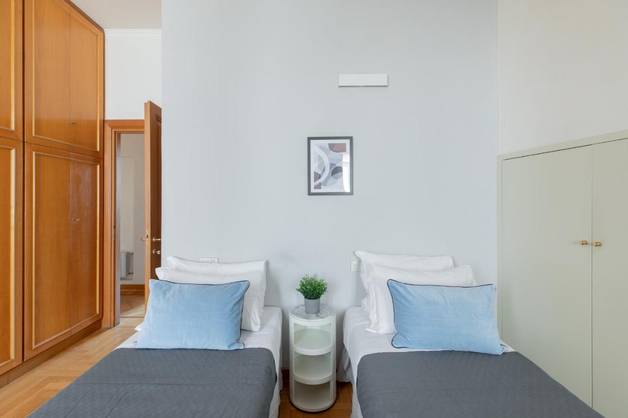 Iflat Synagogue At Your Feet Apartment Rom